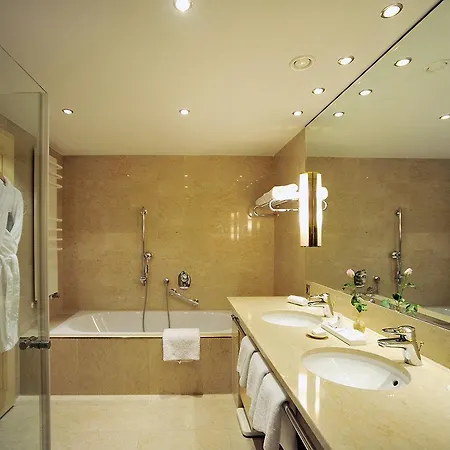 Romantik Bayrisches Haus Hotel 4*