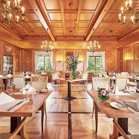 Romantik Bayrisches Haus Hotel 4*