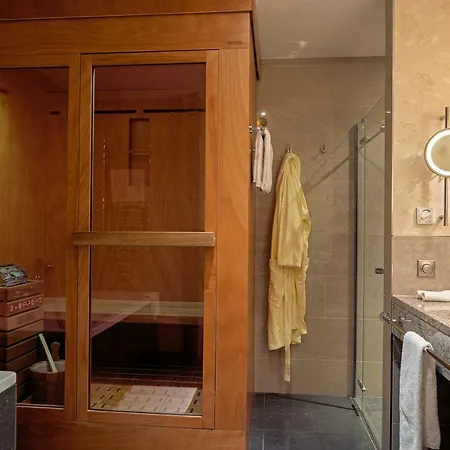 Otel Romantik Bayrisches Haus 4*